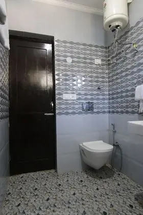 Standard Tek Büyük Yataklı Oda, 1 Çift Kişilik Yatak, Sigara İçilmez, Şehir Manzaralı
