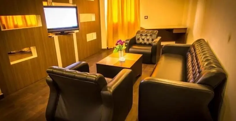 Premium Tek Büyük veya İki Ayrı Yataklı Oda, Şehir Manzaralı
