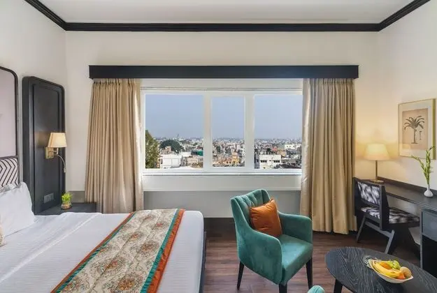 Deluxe Tek Büyük veya İki Ayrı Yataklı Oda
