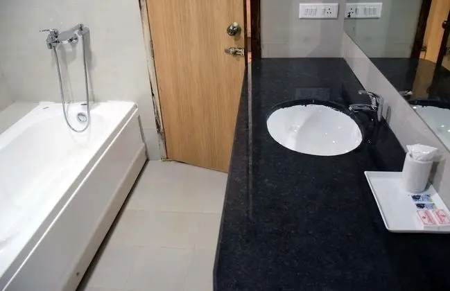 Deluxe Tek Büyük veya İki Ayrı Yataklı Oda, Dağ Manzaralı