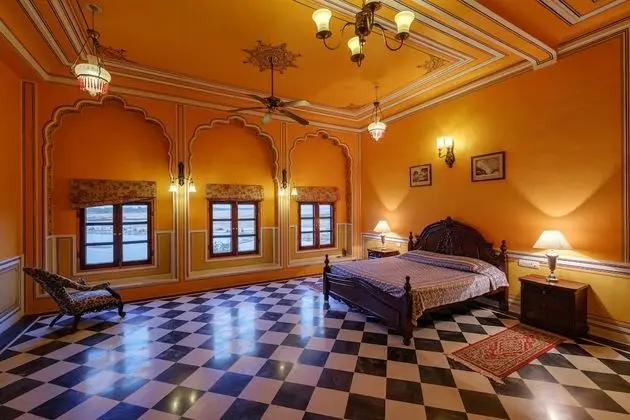 Royal River Suite