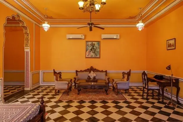 Royal River Suite