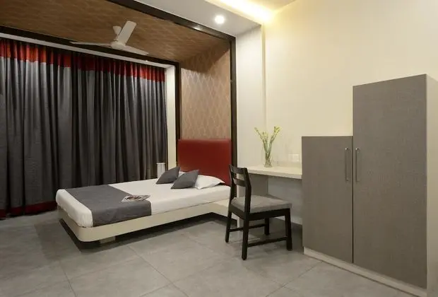 Süit, 1 Çift Kişilik Yatak, Şehir Manzaralı