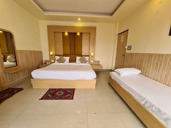 Comfort Üç Kişilik Oda, Sigara İçilebilir