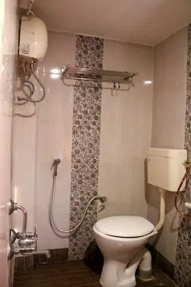 Classic Tek Büyük Yataklı Oda