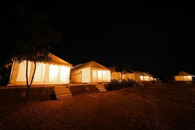 Swiss Tent, 1 King Bed, Non Smoking, Resort View