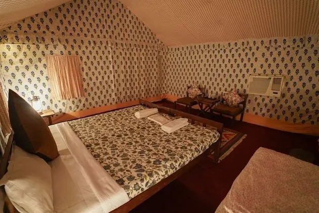 Swiss Tent, 1 King Bed, Non Smoking, Resort View