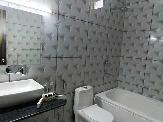 Superior Tek Büyük veya İki Ayrı Yataklı Oda