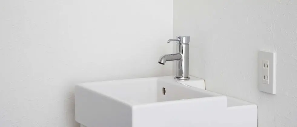 Tek Büyük Yataklı Oda, Sigara İçilmez, Ortak Banyo