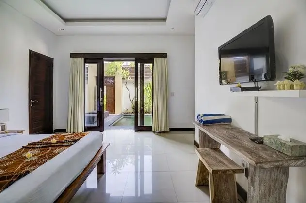 Luxury Villa, 3 Yatak Odası, Havuz Manzaralı
