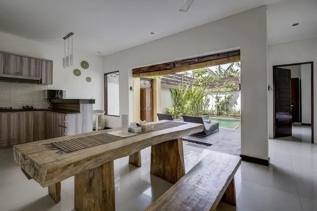 Luxury Villa, 3 Yatak Odası, Havuz Manzaralı