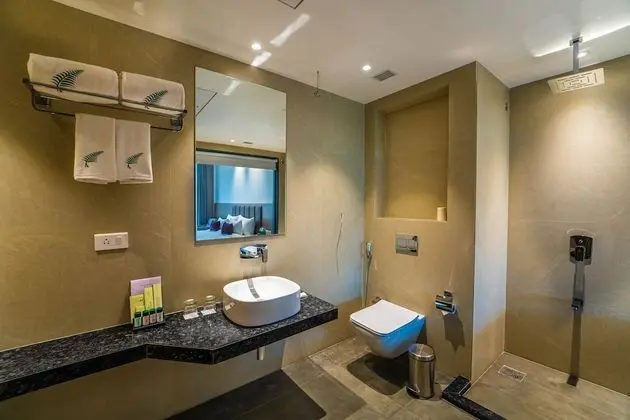 Hazel Suite
