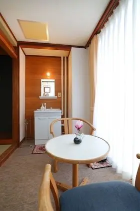 Traditional Oda, Sigara İçilmez (Japanese Style for 3 Guests)