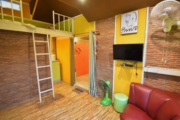 2 Bedrooms Family House
