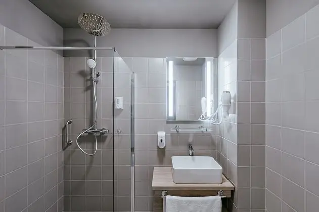 Superior Dört Kişilik Oda