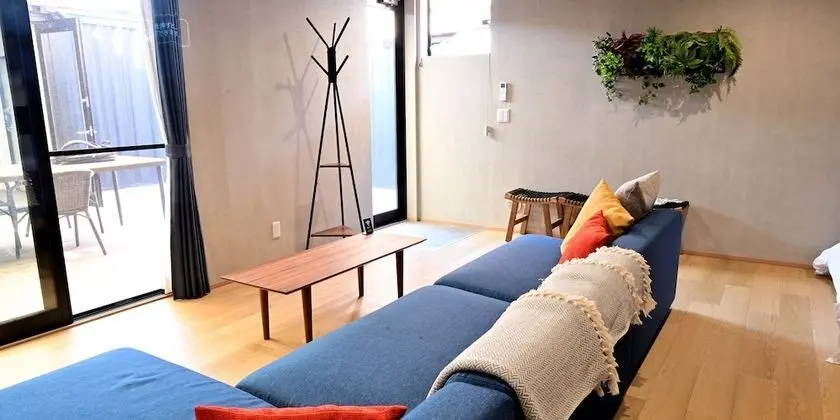 Villa (102)