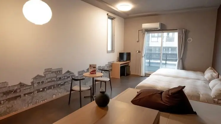 Oda, Sigara İçilmez (Collaboration Room, 202)