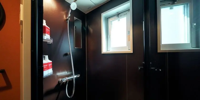 Oda, Sigara İçilmez (Collaboration Room, 202)