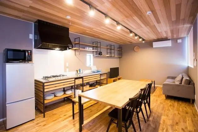 Design Ev (Private Vacation Home 101)