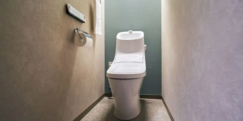 İki Ayrı Yataklı Oda, Sigara İçilmez