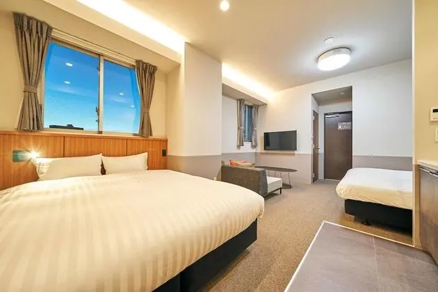 Superior Apart Daire, 2 Büyük (Queen) Boy Yatak, Sigara İçilmez (Top Floor, Bath with a view/35m2)