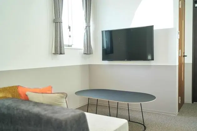 Superior Apart Daire, 2 Büyük (Queen) Boy Yatak, Sigara İçilmez (Top Floor, Bath with a view/35m2)