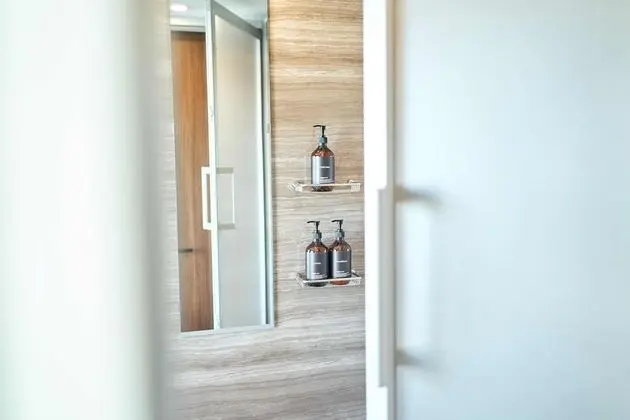 Superior Apart Daire, 2 Büyük (Queen) Boy Yatak, Sigara İçilmez (Top Floor, Bath with a view/35m2)