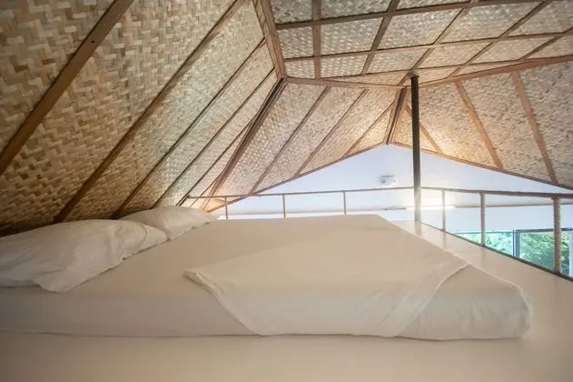 Cliff Bungalow