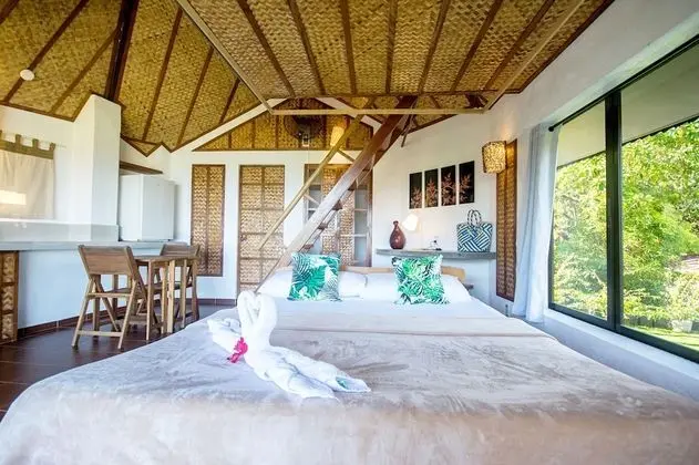Cliff Bungalow