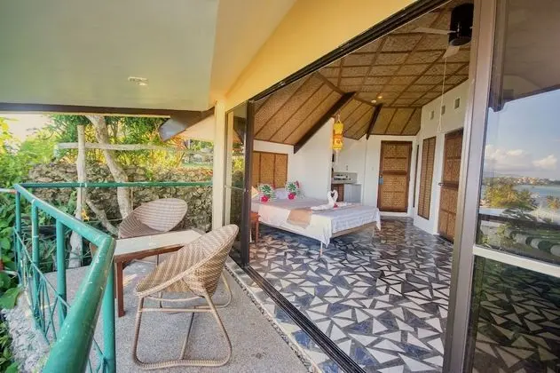 Gate Bungalow