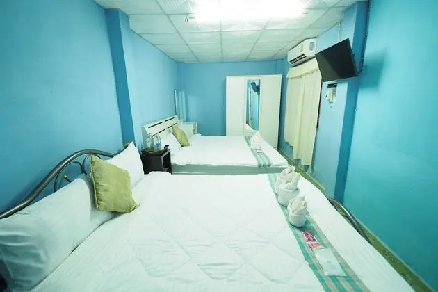 Mixed Dormitory with Fan and Shared Bathroom
