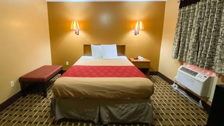 Comfort Oda, 1 Büyük (Queen) Boy Yatak, Sigara İçilmez, Buzdolabı ve Mikrodalga