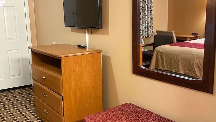 Comfort Oda, 2 Çift Kişilik Yatak, Sigara İçilmez, Buzdolabı ve Mikrodalga