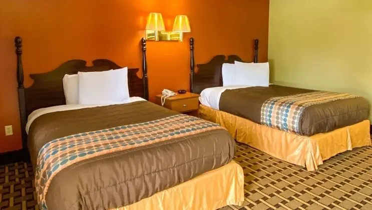 Comfort Oda, 2 Çift Kişilik Yatak, Sigara İçilmez, Buzdolabı ve Mikrodalga