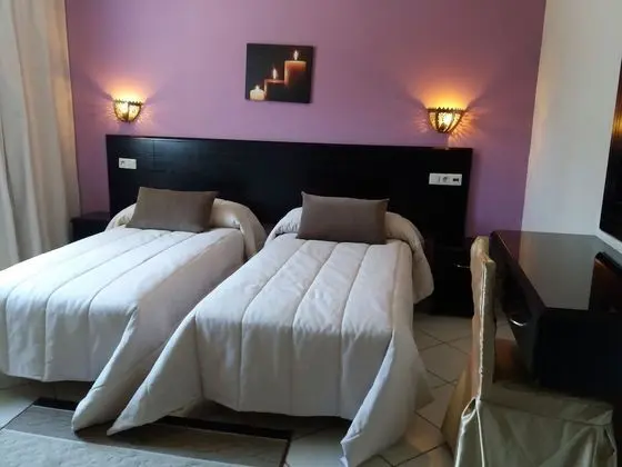 Tek Büyük Yataklı Oda