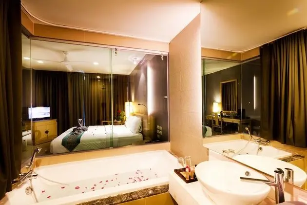Superior Double or Twin Room Superior Double or Twin Room (No View)
