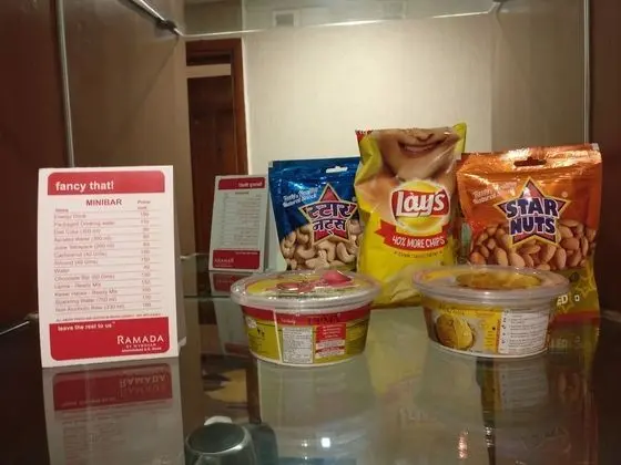 Oda, 1 Çift Kişilik Yatak, Sigara İçilebilir