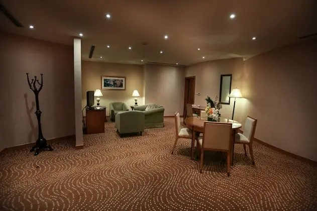 Süit, Birden Çok Yatak, Sigara İçilmez (2 Bedroom)