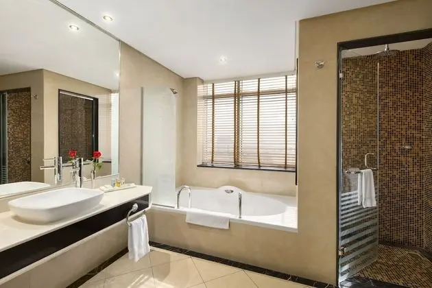 Süit, Birden Çok Yatak, Sigara İçilmez (2 Bedroom)