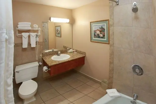 Upgraded, Oda, 2 Büyük (Queen) Boy Yatak, Sigara İçilmez