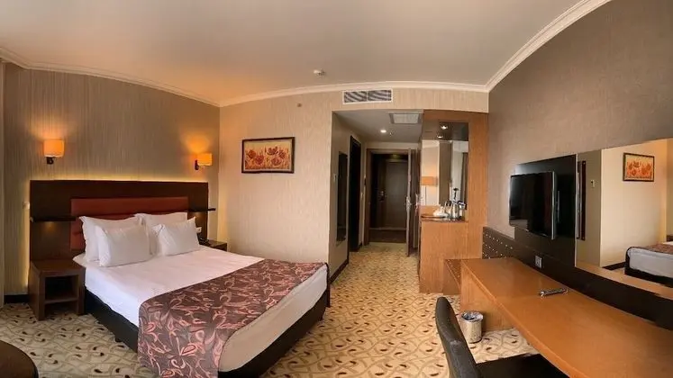 Deluxe Oda, 1 Tek Kişilik Yatak, Sigara İçilmez (Sea and City View)