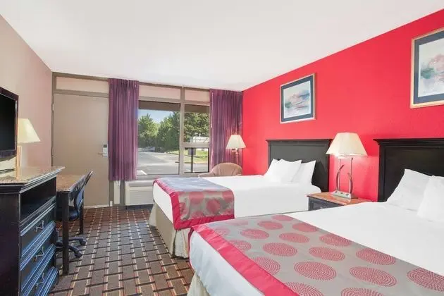 Süit, 2 Çift Kişilik Yatak, Sigara İçilmez (Two-Room)