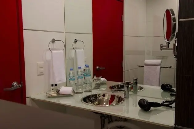 Oda, 2 Çift Kişilik Yatak, Sigara İçilmez