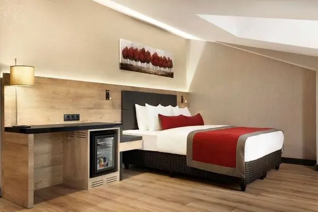 Standard Double Frenc Room