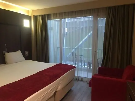 Ekonomik Oda Manzarasız