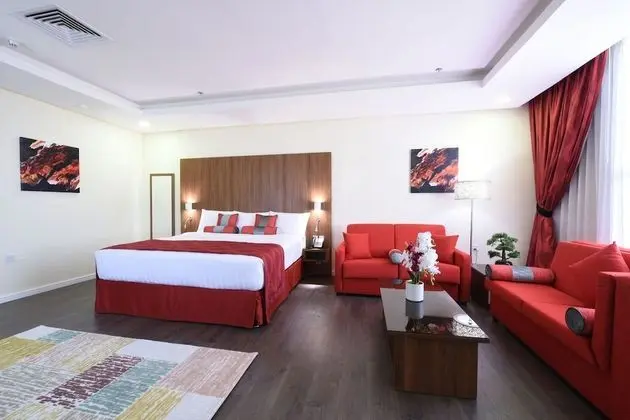 Business Suite Non-Smoking