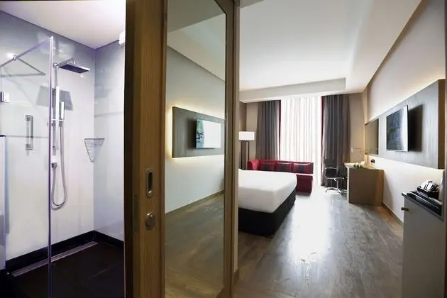 Deluxe Room, 1 King Bed