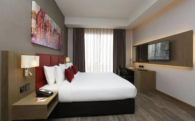 Room, 1 King Bed, Accessible (Mobility)