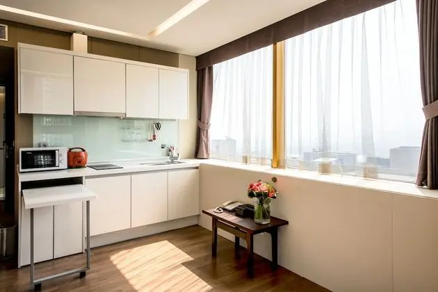 Tek Büyük Yataklı Oda, Küçük Mutfak (Residential)