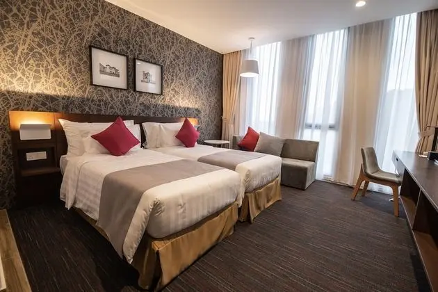 Deluxe Room - East